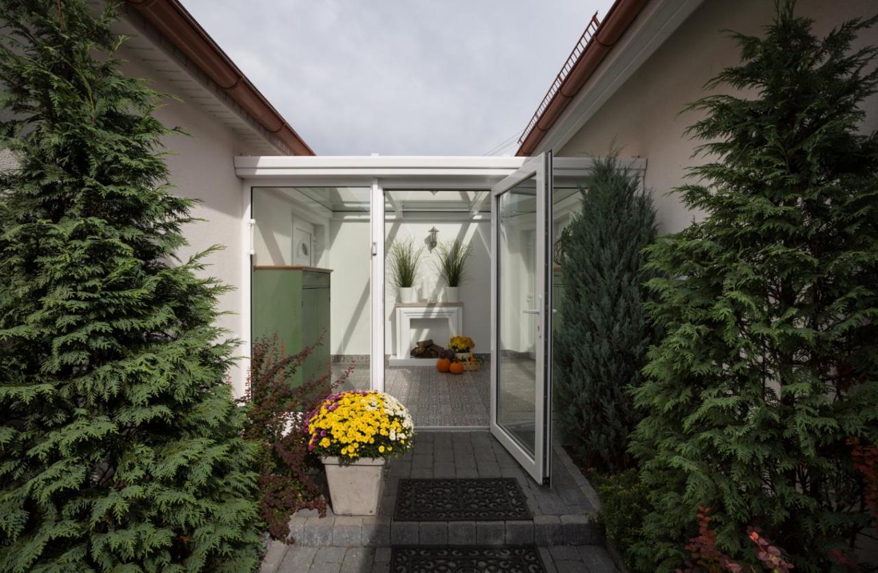 Apartamento Lea Barn Żagań Exterior foto